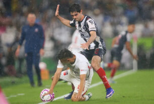 -he's-already-on-a-yellow!-linesman-sends-player-tumbling
